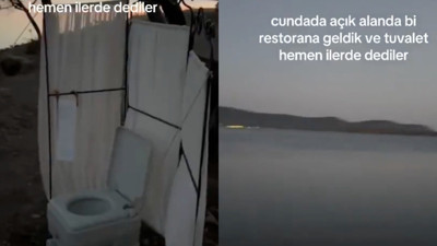 Cunda’da Manzaralı Tuvalet Sürprizi!