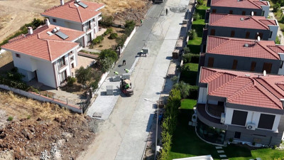 Cunda’da Yol Yenileme Çalışmaları Hız Kesmeden Devam Ediyor
