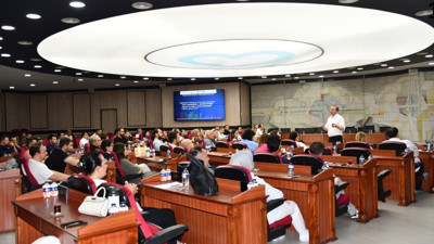 Büyükşehir’de Personele Akıllı Şehir Stratejisi Anlatıldı