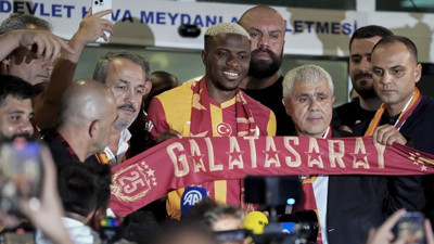 Osimhen Rekor İzleyici İle Geldi!