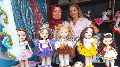 Kadın Emeği Çarşısı Gönen'de Açıldı