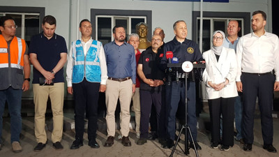 Son Dakika Canlı İçişleri Bakanı Ali Yerlikaya Balıkesir'de Deprem Açıklaması Yapıyor