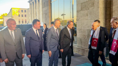 MHP’li Yüksel: “Liderimizi Allah Başımızdan Eksik Etmesin”