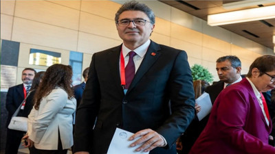 Balıkesir Milletvekili Ensar Aytekin CHP Parti Meclisi’nde: