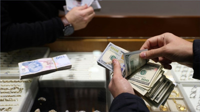 Balıkesir’de Yatırımcıların Gözü Döviz Bürosunda