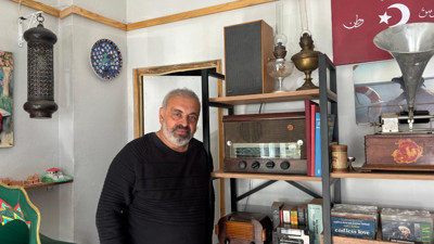 Balıkesirli Koleksiyoner Geçmişi Satmaya Kıyamıyor!
