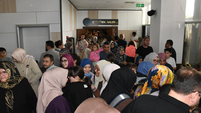 Balıkesir Kitap Fuarı’nda izdiham yaşandı