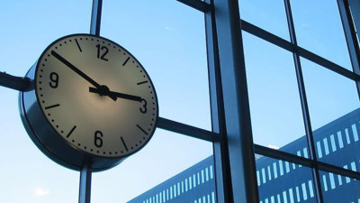 Avrupa’da Saatler Geri Alındı mı? Türkiye ile Fark Kaç Oldu?