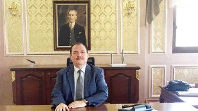 Kaymakam Kazada Yaralandı