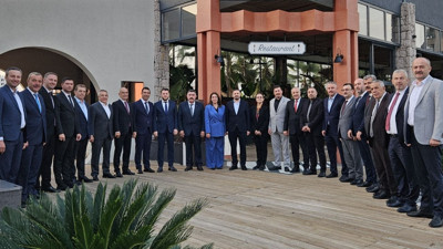 AK Parti Balıkesir Teşkilatı Ayvalık’ta Buluştu