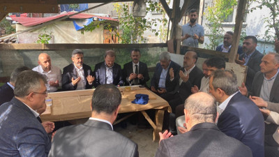 Kocaeli Valisi Aktaş'tan fabrika yangınında ölen işçilerin ailelerine ziyaret