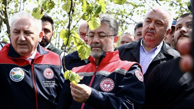 Son Dakika Tarım Bakanlığı Açıkladı: Zirai İlaçlar Reçete ile Alınacak