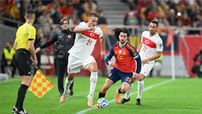 Türkiye İspanya'da Galibiyeti Kaçırdı 2-2