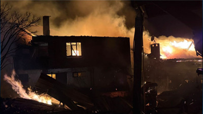 Gemlik’te Kafe Yangını: İşletme Küle Döndü