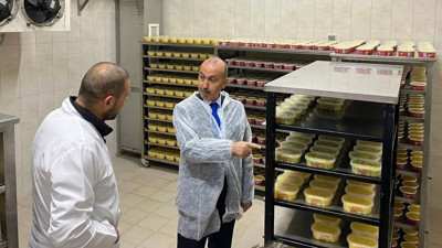 Dr. Hüseyin Düzgün, Sargın Höşmerimleri İşletmesini Ziyaret Etti