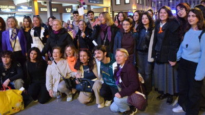 Balıkesir’de Kadınlar “Yaşamak İçin“ Sloganları İle Sokağa Çıktı