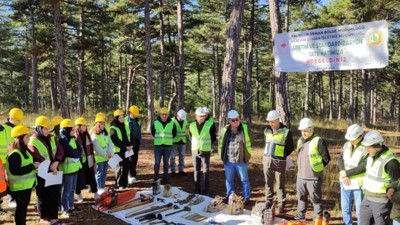 Dursunbey Belediyesi’nden Öğrencilere Uygulamalı Orman Eğitimi