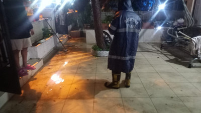 Ayvalık’ta Yağmur Sonrası Belediye Ekipleri Sahada