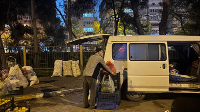 Balıkesir’de Semt Pazarlarında Günün Ritmi