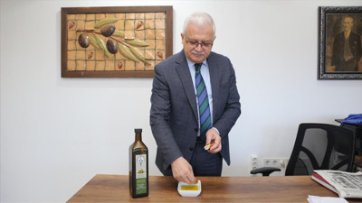 Burhaniye Belediyesi Zeytinyağları Satışa Sunuldu