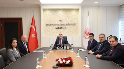 TÜRK-İŞ'ten asgari ücret talebi: 40 bin TL'ye yaklaşıyor