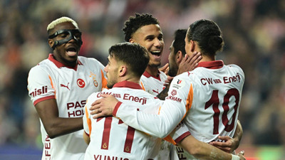 Galatasaray, Antalyaspor deplasmanında 4 golle kazandı