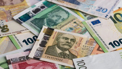 145 yıldır kullanılan leva tarih oldu: Bulgaristan Euro Bölgesi'ne katıldı