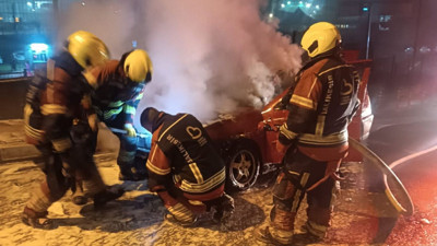 Bandırma’da Seyir Halindeki Otomobil Alev Aldı