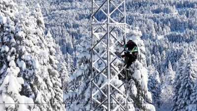 Uludağ’da kar 1 metreyi buldu, UEDAŞ sahada