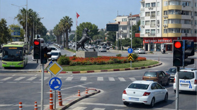 Balıkesir Trafiğinde Yeni Uyarı: Kavşak Kuralları