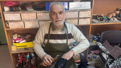 12 Yaşında Başladı, 40 Yıldır Direniyor: Son Kunduracılardan