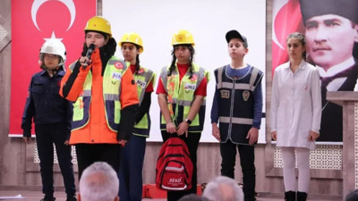 Akçay’da Öğrenciler Afetlere Karşı Bilinçlendirildi