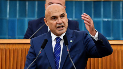 Dubai’de Mahsur! Çömez’den 7/24 Nöbet Çıkışı