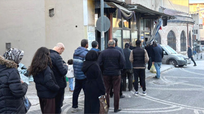 Balıkesir’de Her Akşam 1 Ramazan Kuyruğu