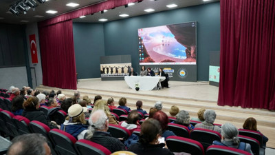 Gömeç’te Kadınlar İçin Dayanışma Paneli Düzenlendi