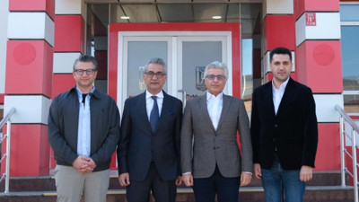 Op. Dr. Ergin Kopal Kulüp Ziyaretinde