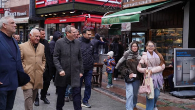 Mesut Ergin Bayramda Esnaf ve Vatandaşlarla Buluştu