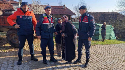 Balıkesir Dursunbey’de Kayıp Olarak Aranan Alzheimer Hastası Kadın Harabede Bulundu