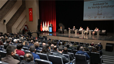 Akın: “Güçlü şehirler, geleceğini koruyabilen şehirlerdir”