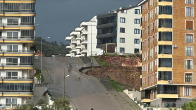 Balıkesir’de Sağanak Toprak Kaymasına Yol Açtı