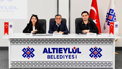 Altıeylül Belediyesi 11 Yıl Sonra Oy Birliğiyle Geçti