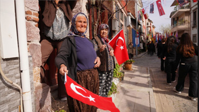 Ayvalık’ta Böyle Şölen Görülmedi! 92. Yılın Anısına!