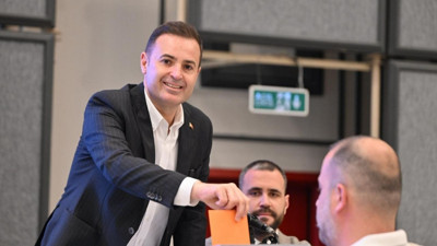 Yağlı Güreş Birliği yeniden ‘Ahmet Akın’ dedi