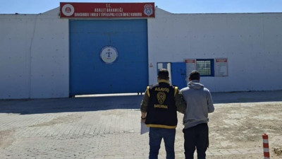 31 yıl hapis cezasıyla aranan şahıs Bandırma’da yakalandı