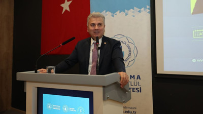 Mustafa Canbey BANÜ’de Diplomasisini Anlattı