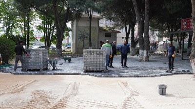 Susurluk’ta Belediye Ekipleri Sahada Tam Mesai