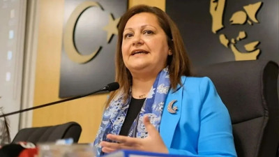Burcu Köksal, AK Parti’ye Geçmesine Neden Olan Olayı Anlattı!