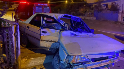 Parçalanan Araçtan Sağ Çıktı: Bigadiç'te Korkutan Gece