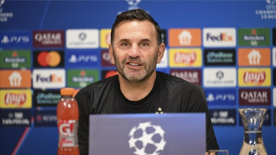 Okan Buruk: "Başkanımız, Icardi’nin menajeriyle konuşacak"