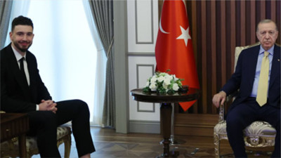 Cumhurbaşkanı Erdoğan, Millî Basketbolcu Alperen Şengün’ü Külliyede Kabul Etti